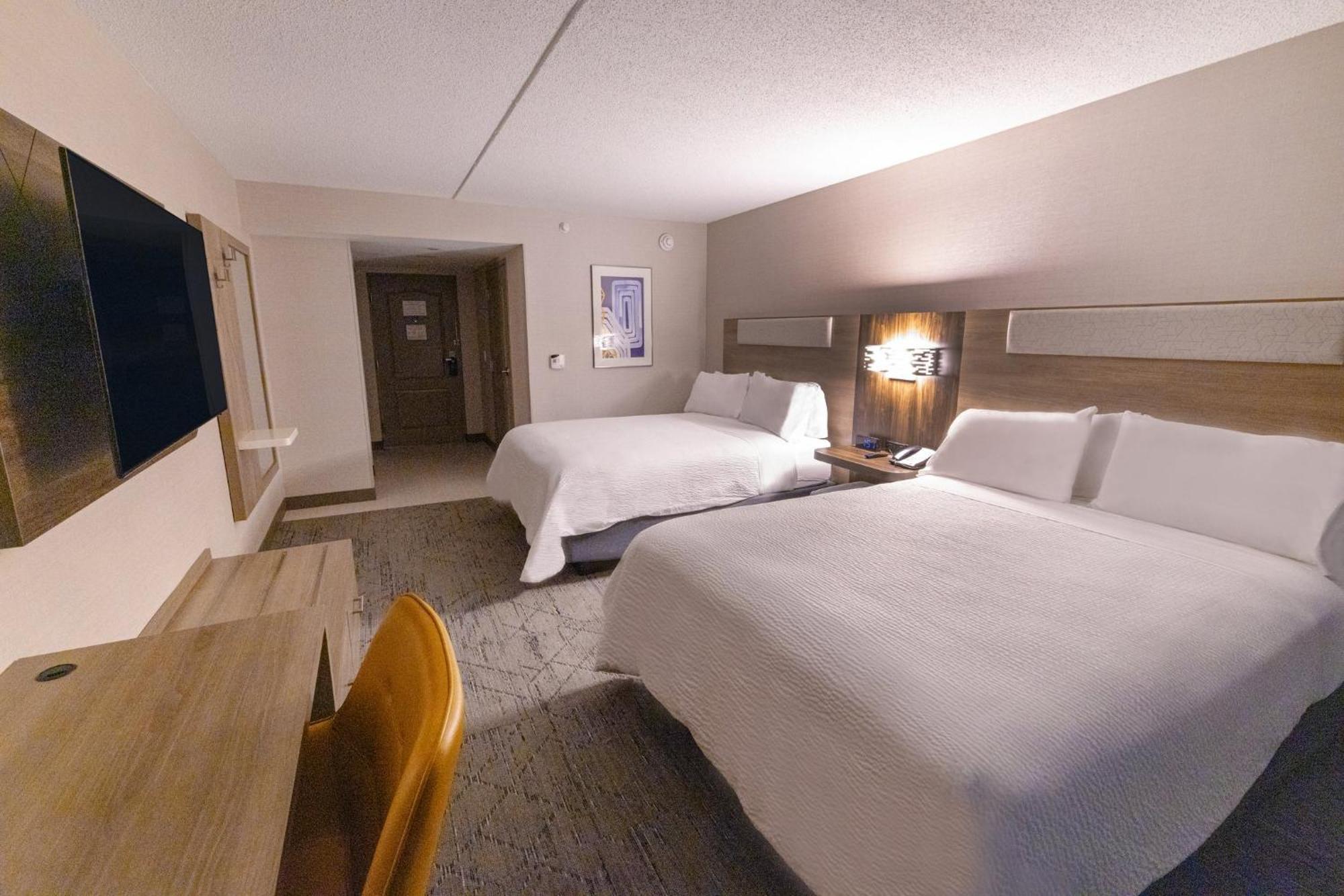 Holiday Inn Express - Neptune By Ihg Exterior foto